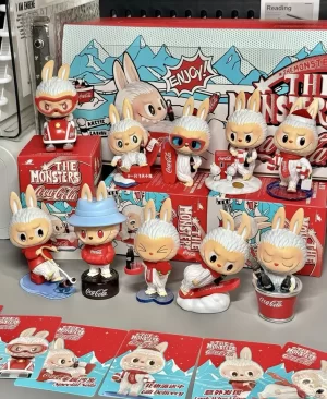Figurines Collector Labubu × Coca-Cola - Série Édition Limitée